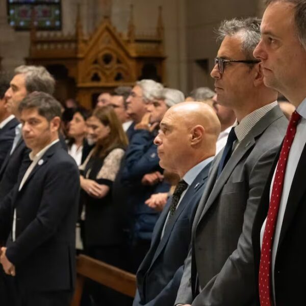 Misa homenaje al papa Francisco