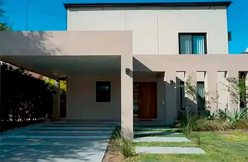 Adorni pagó 21.000