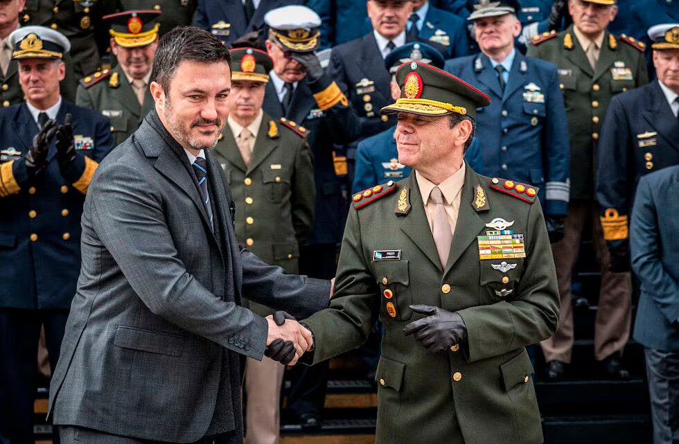 Fuerzas Armadas c