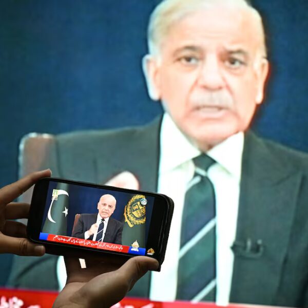 Primer ministro paquistaní, Shehbaz Sharif,
