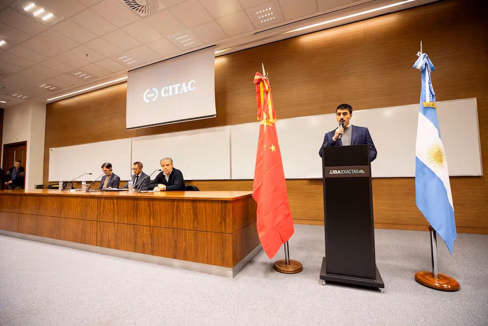 Desarrollo científico asociado con China