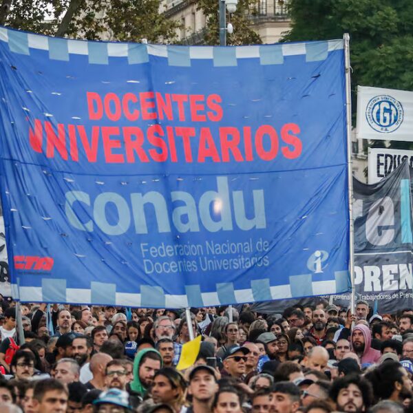 La Conadu llama a un paro nacional
