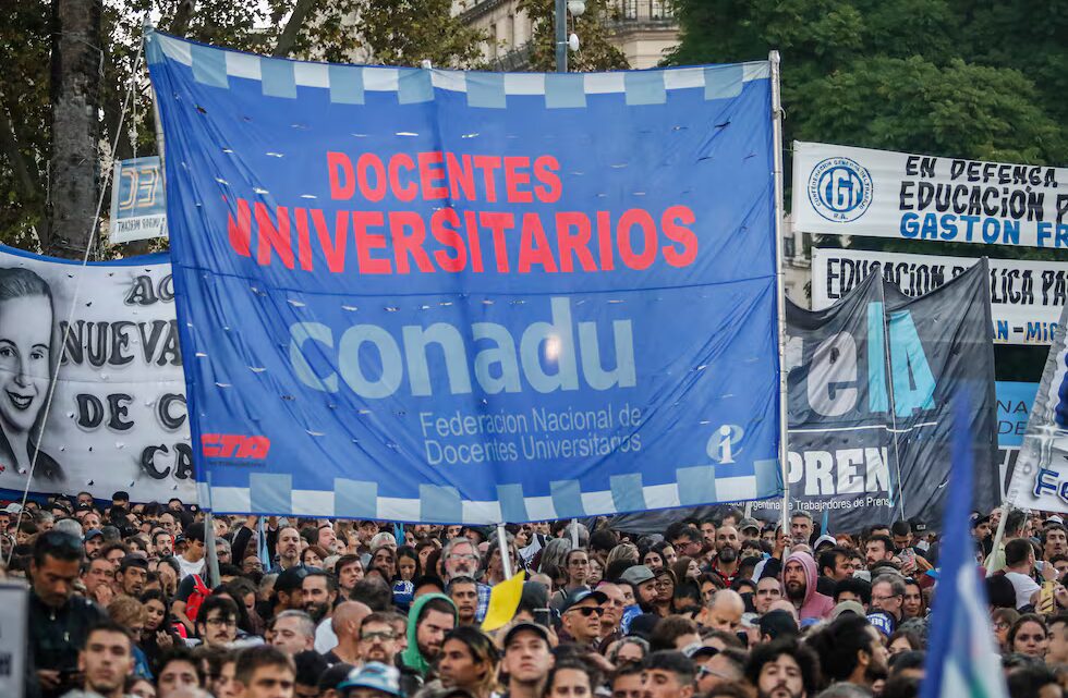 La Conadu llama a un paro nacional