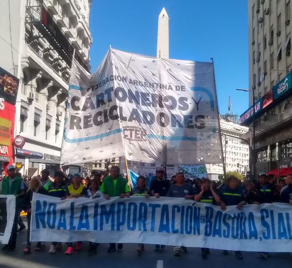 Marcha Cartonera