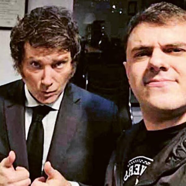 El gordo Dan y compañía, a “tocar el pianito”