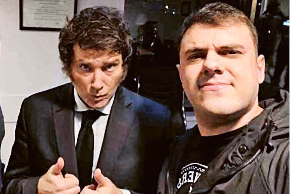 El gordo Dan y compañía, a “tocar el pianito”