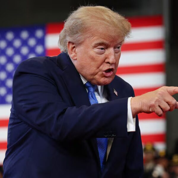 Trump, a pura amenaza